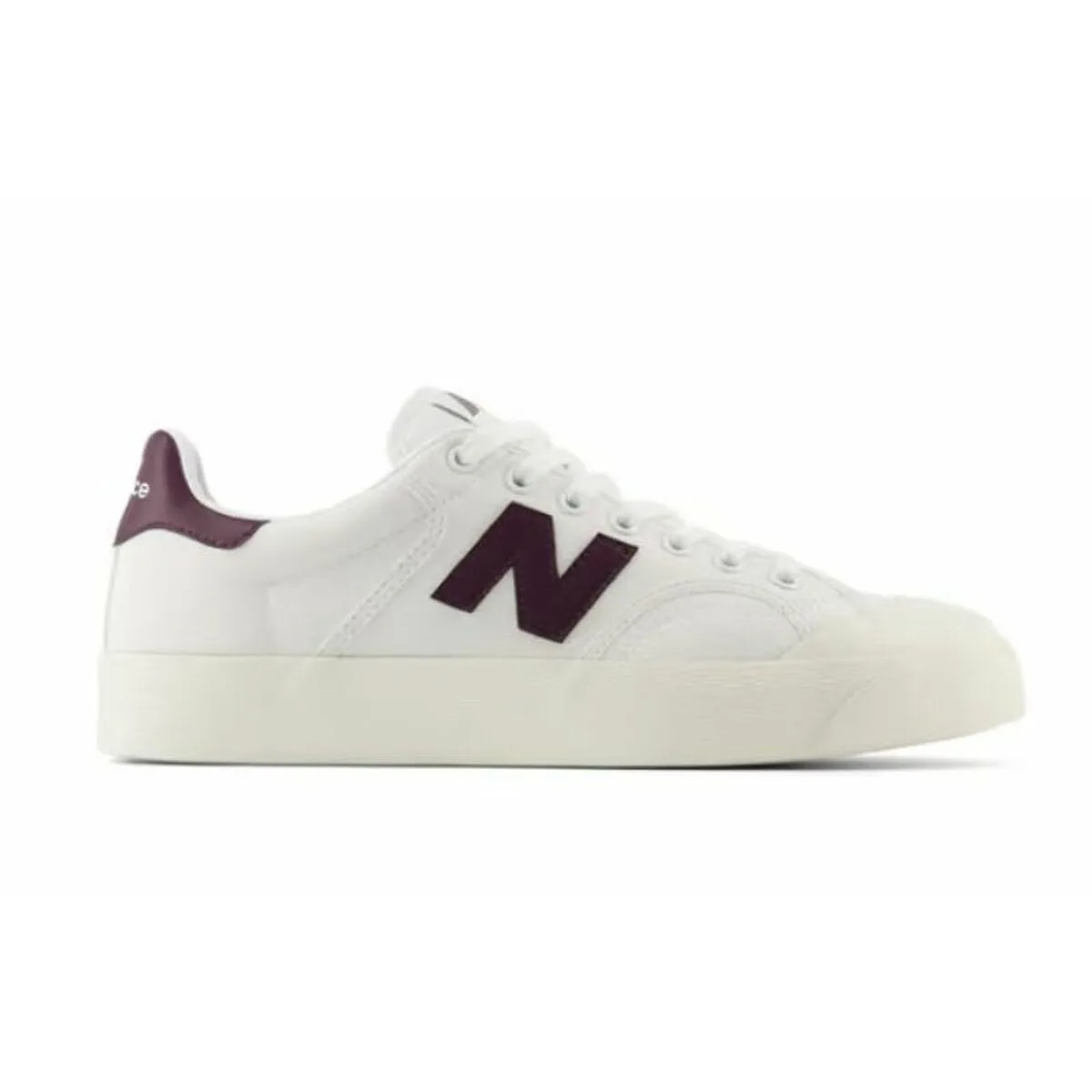 ZAPATILLAS CASUAL HOMBRE NEW BALANCE BB100 VTA BLANCO