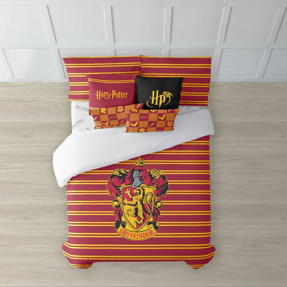 FUNDA NÓRDICA HARRY POTTER GRYFFINDOR SHIELD MULTICOLOR 175 HILOS 260 X 240 CM CAMA DE 180