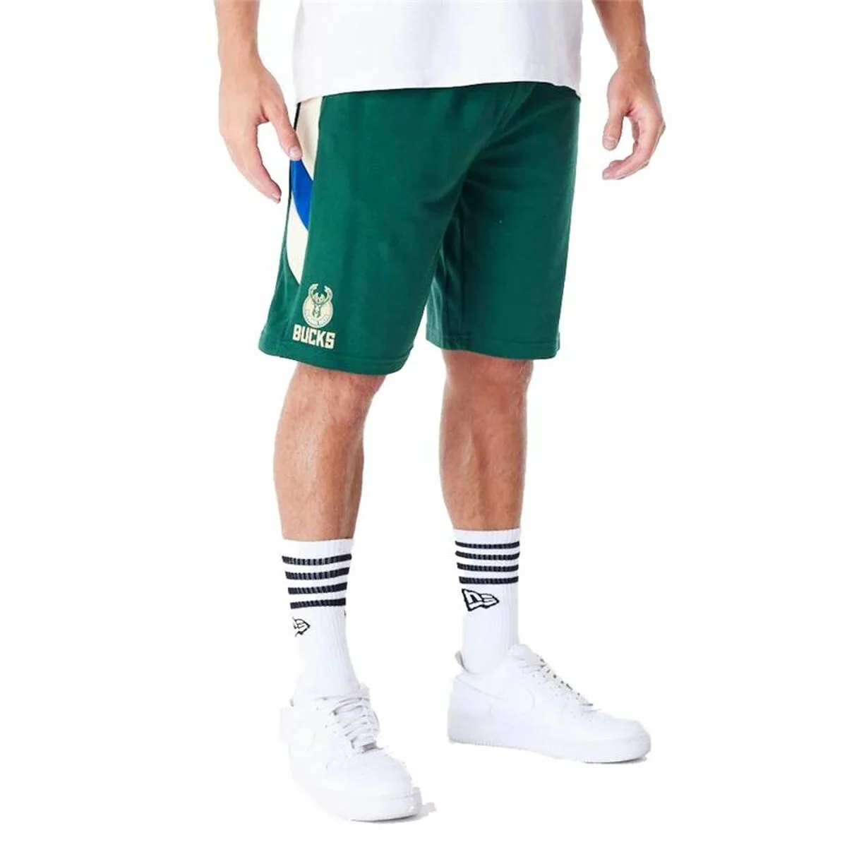 PANTALÓN CORTO DEPORTIVO NEW ERA NBA MILWAUKEE BUCKS VERDE