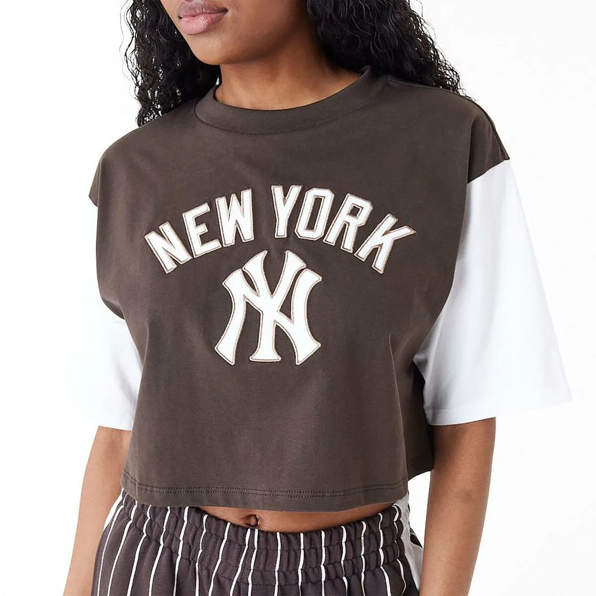 CAMISETA DE MANGA CORTA MUJER NEW ERA NEGRO