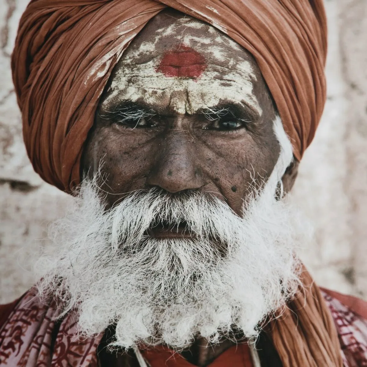 LIENZO HINDÚ 75 X 2 X 95 CM